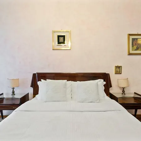 Spacious 4bed Flat W/balconies 12min From Vatican * Roma