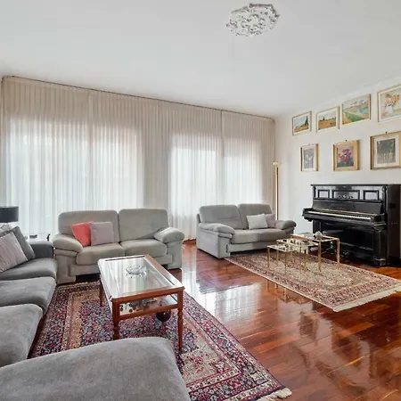 Spacious 4bed Flat W/balconies 12min From Vatican דירה רומא